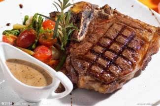 南宁牛排爆料事件视频曝光,揭秘餐厅潜规则