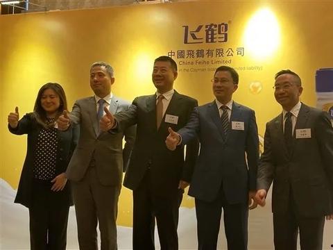 飞鹤最新爆料消息视频播放,行业内幕大曝光！