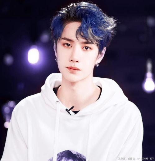 王一博吃瓜爆料最新图片,娱乐圈幕后真相大揭秘 第3张 王一博吃瓜爆料最新图片,娱乐圈幕后真相大揭秘 第3张