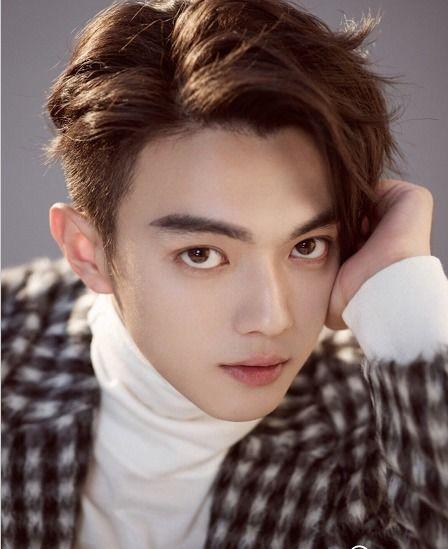 宋威龙许凯爆料视频,揭秘幕后的精彩瞬间